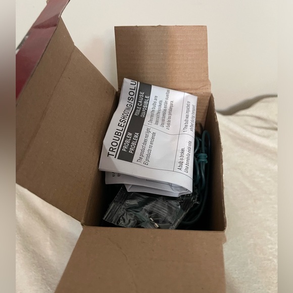 Holiday Living 150 Count Christmas Lights Constant Clear Net for 4-6' Shrubs - Picture 5 of 5